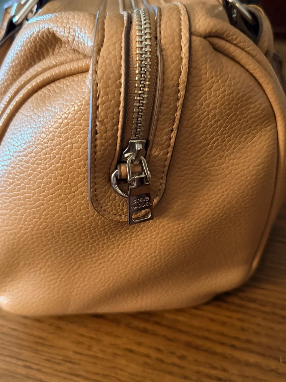 Steve Madden Tan Pebbled Leather Satchel Handbag -